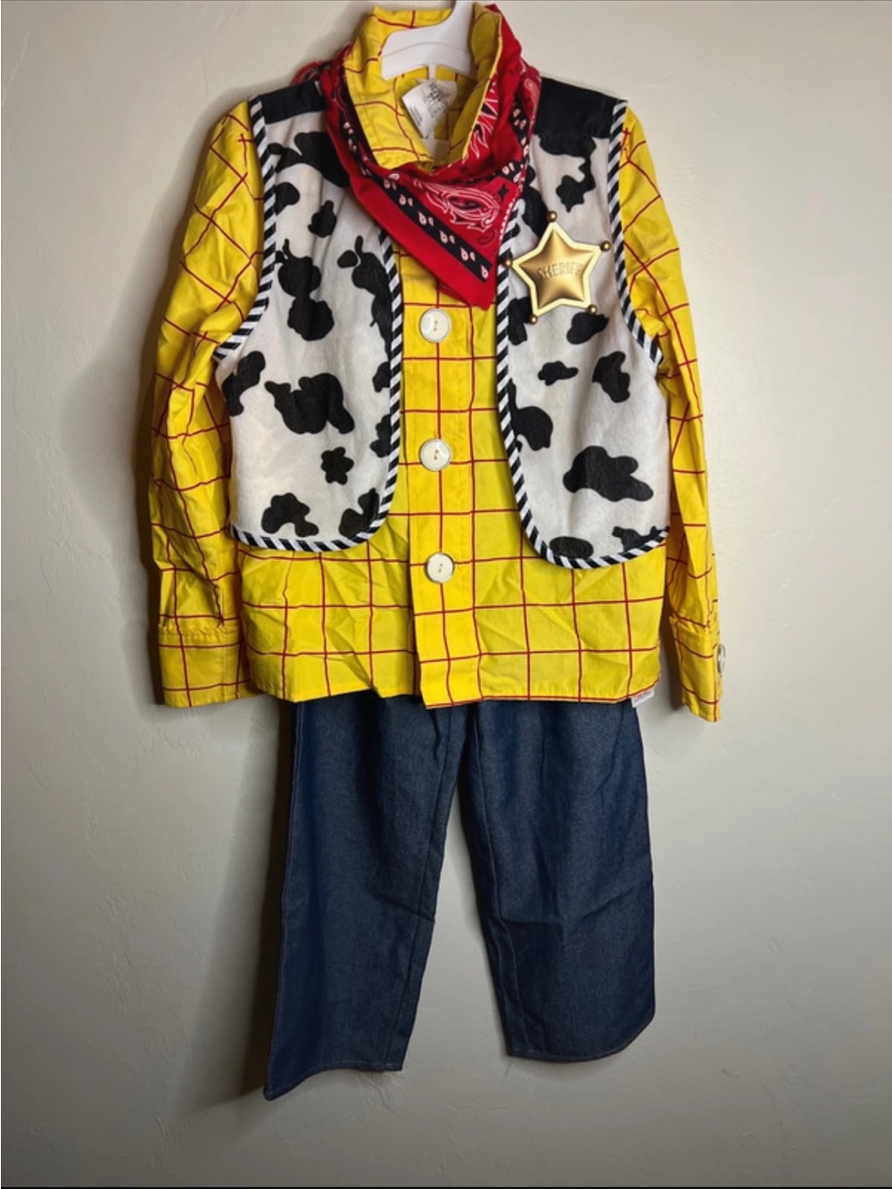 Disney Store Woody Sheriff 7/8 boys costume